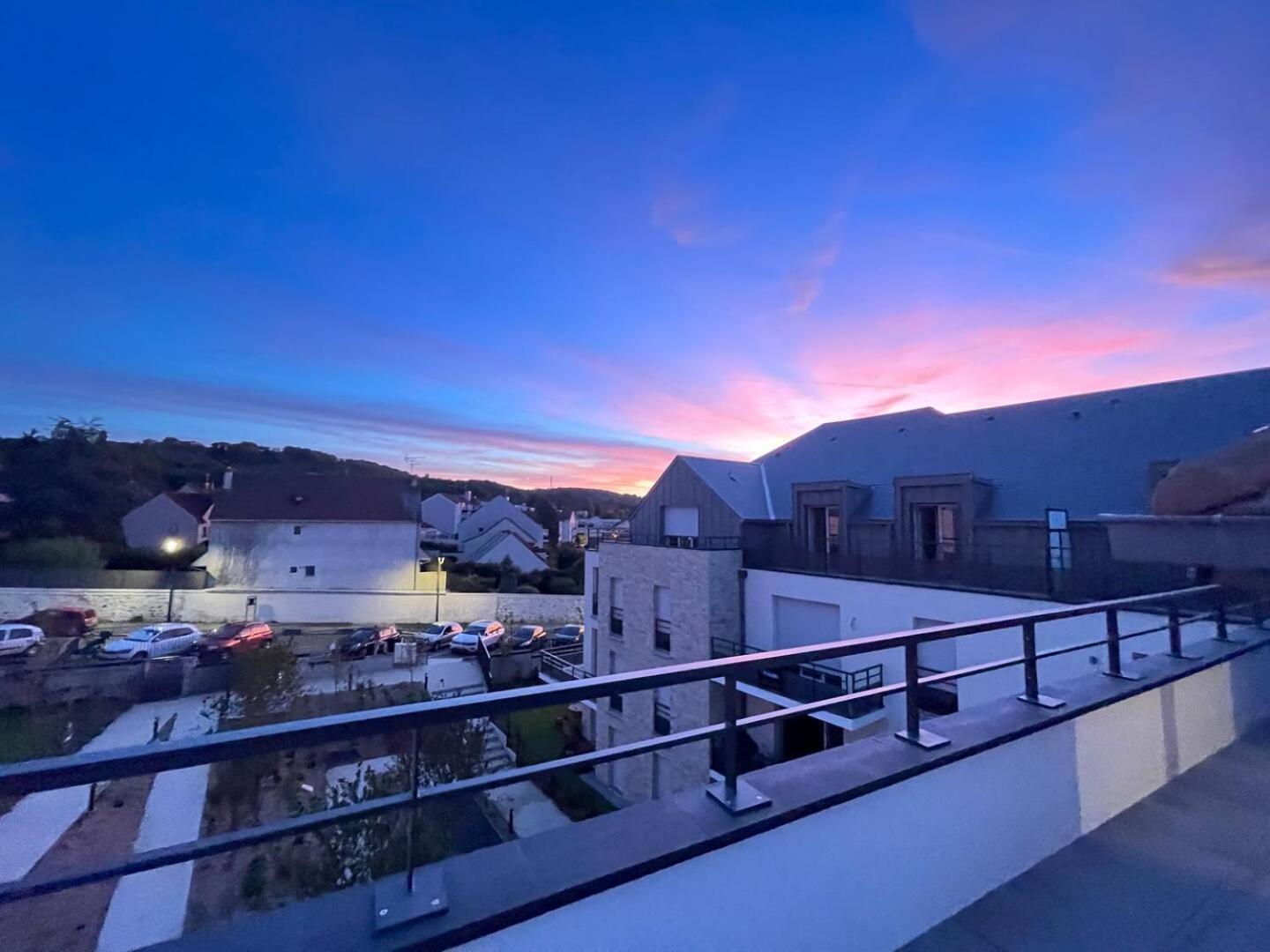 Le Petit Roof Top Вильбон-сюр-Ивет Экстерьер фото